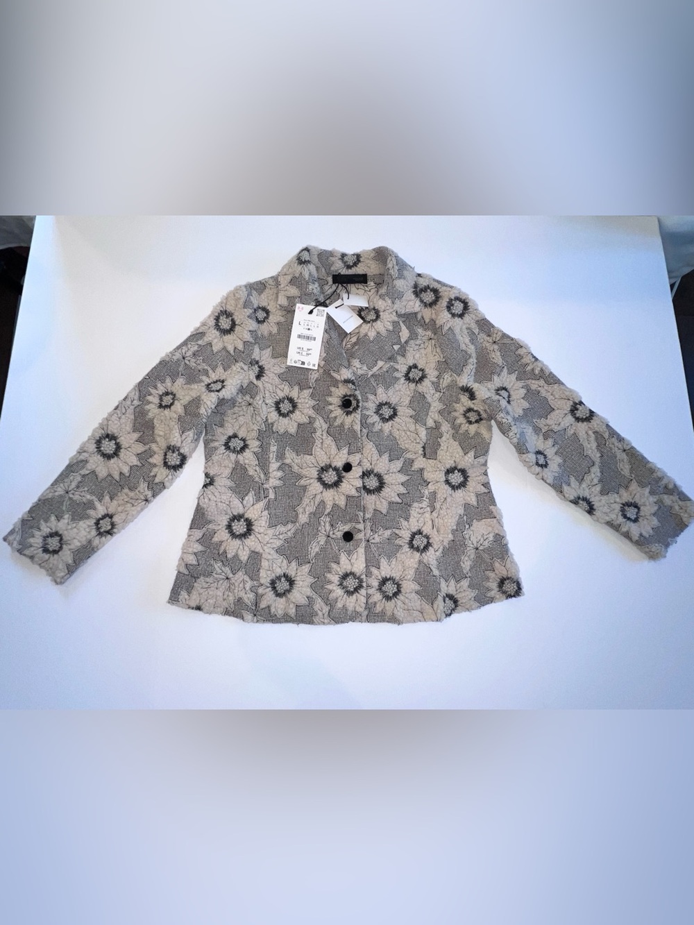 Zara Floral Jacquard Blazer in Beige and Black Large NWT